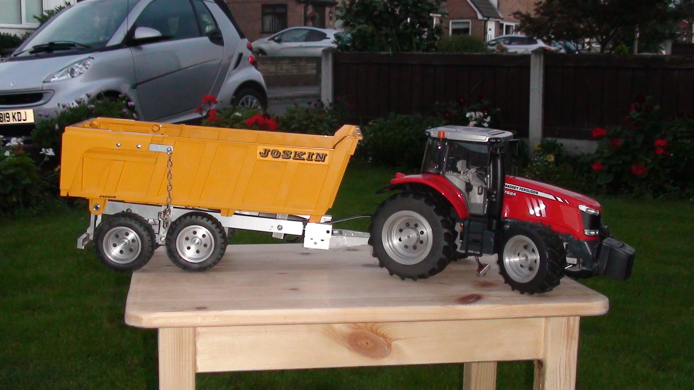 rc tractor